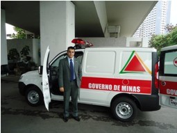 Divinópolis recebe ambulância pelas mãos do Deputado Fabiano Tolentino divinpolis - entrega de ambulncia - 4